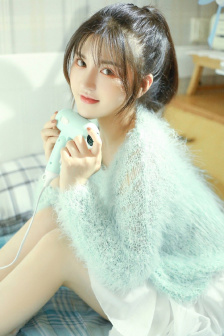 小说女主穿黑丝